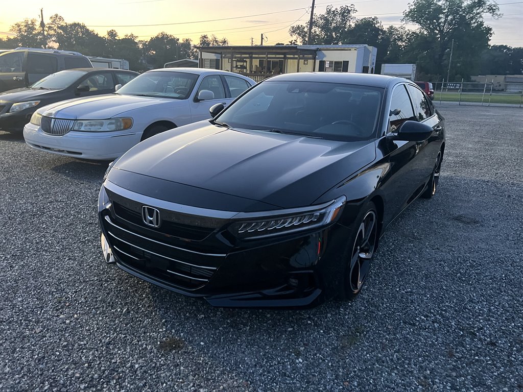2022 Honda Accord Sport's photo